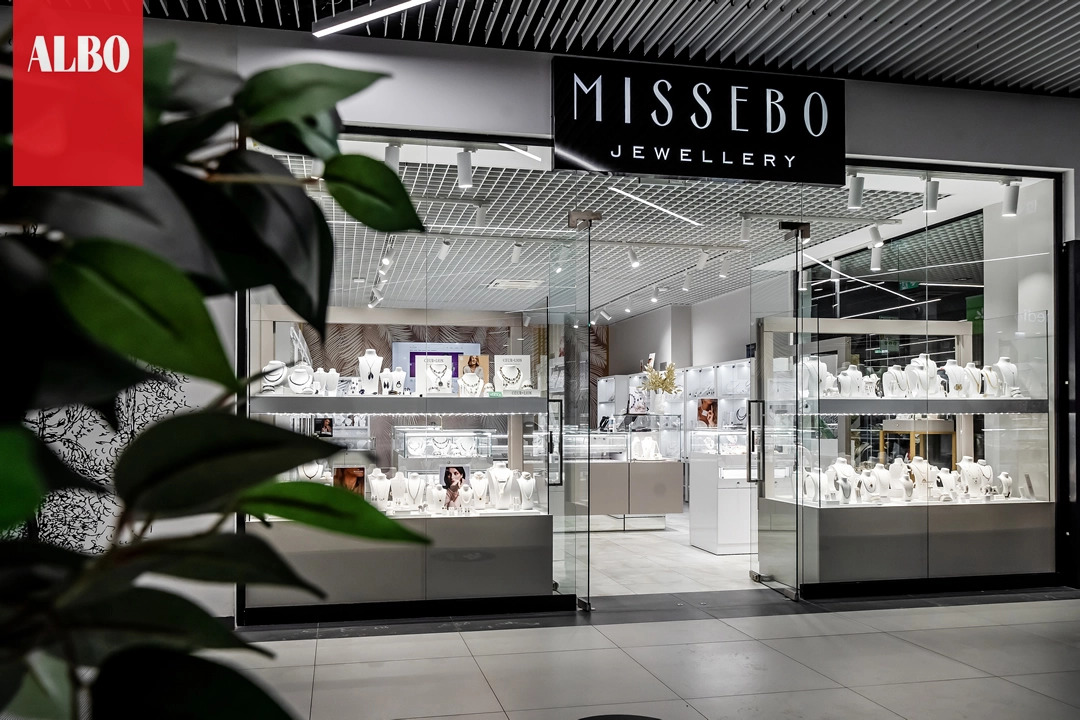 Meble Jubilerskie - Salon Jubilerski Missebo Jewellery - Otwock width=